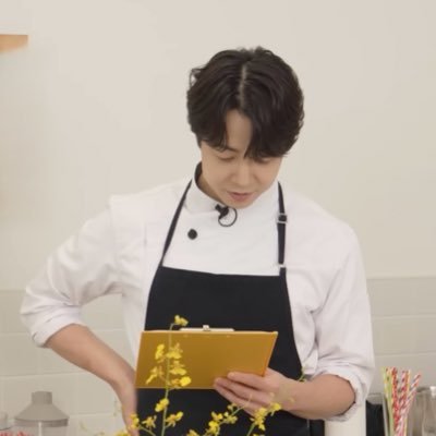 ju_kkong's profile picture. 