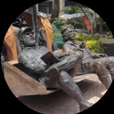 ennzpkwwlzyqd's profile picture. Hago videos para que aprendas finanzas, pero aquí no los encontrarás. Aquí si 👇. Le voy a los Packers. En pro de la libertad.🗽