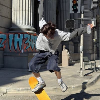 etherealhaze_'s profile picture. Choose myself more often | Books 📚 • Life • Kpop (bangtis)