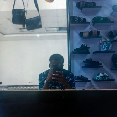 Femi_Daveed's profile picture. Just vibes and peace ✌️✌️✌️| God Loves Me-That's my name.