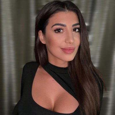 sakshamthukral5's profile picture. I’m into yoga, travel, and cryptocurrency. Love the first rays of morning sunlight, but I always find my inspiration on street corners at night. 🌇