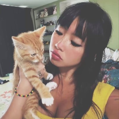 filmsthin's profile picture. ⠀⠀⠀⠀ ⠀ ⠀⠀⠀— 👁‍🗨18 ★ ☆ she/her