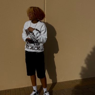 MMckenzie444's profile picture. 