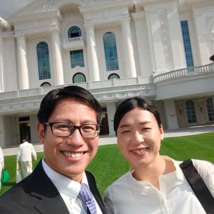 shionappa's profile picture. 妻👩と３人の小学生👦👦👧（2005年祝福結婚）による「祝福家庭の日常」をメインに発信
丨
現役信教二世および家庭連合職員
丨
山岳部で国体（全国大会）出場
丨
某市民ミュージカルで主演
丨
ENTJ（指揮官）
丨
パワフルなトラ
丨
韓国🇰🇷で13年間

＃ポケポケ
＃巨人
＃延世大学
＃ボードゲーム