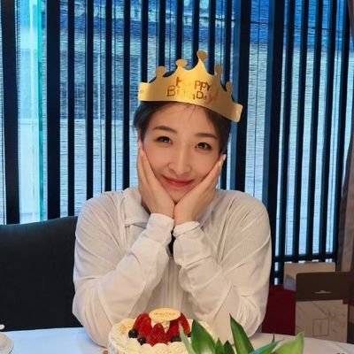 _timo_boll_'s profile picture. Alexis Lebrun, 張本 智和, Félix Lebrun, 温瑞博, Flavien Coton, Milosz Redzimski, Jules Rolland, 林昀儒, 張本 美和, Nina Guo Zheng, 小塩 遥菜, 김나영, Léana Hochart, 伊藤 美誠, 杨屹韵 etc