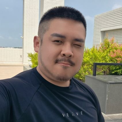 louie_hong's profile picture. 我是路易，如果你欣賞我的話，可以追蹤聊聊喔❤️