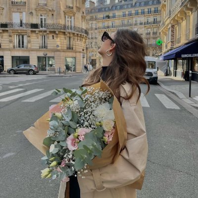 AlelignSisay's profile picture. Just a woman who likes to look up at the night sky😘🤩