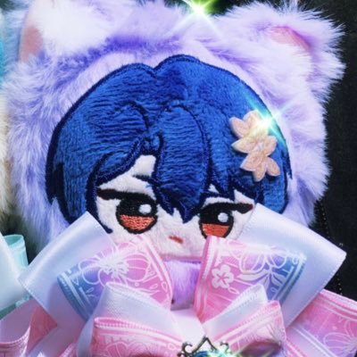 humu_li's profile picture. 成人済 ❖ EN/日本語 ❖ multi-fandom, multi-ship ❖ currently 🦚🛁 & 🏛️🌱 brainrot ❖ ⚠️ my account has a lot of dead dove contents