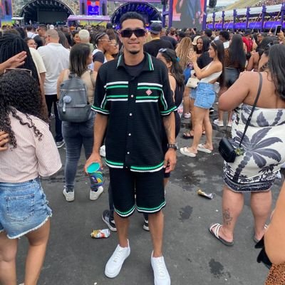 vasconcellos_dg's profile picture. Flamenguista
Escorpiano
18/02/2016💙
Papai do Japa
💍