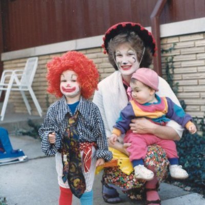 WendyZ6565's profile picture. Rebuilding my art museum in 2nd Life merging Real &Virtual lives. Write textbooks-research based, walked away from Dems 3 years ago,education-*key to future