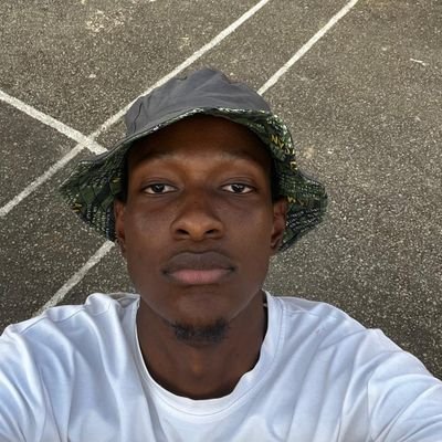 Zeeto6nv's profile picture. 真主至大