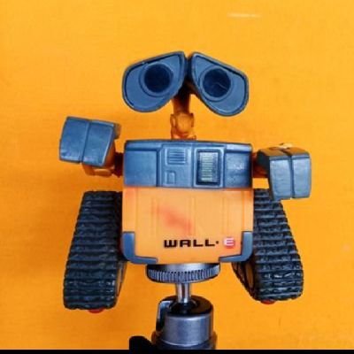 wall.e V.2 😜🤍 เบคเบค 🧚🌷 Profile