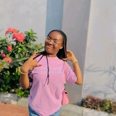 __Gladys16's profile picture. 