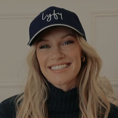 savreleigh's profile picture. savre roxburgh