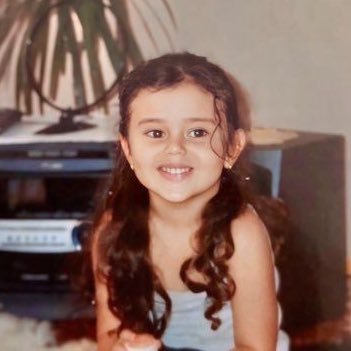 Afralice's profile picture. #kültürkuramları #kültürtarihi #türkedebiyatı #hipermodernizm #metamodernizm