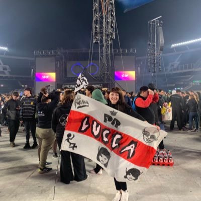 _crucesyflores's profile picture. 