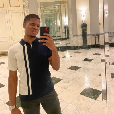 Divinesplanet's profile picture. 