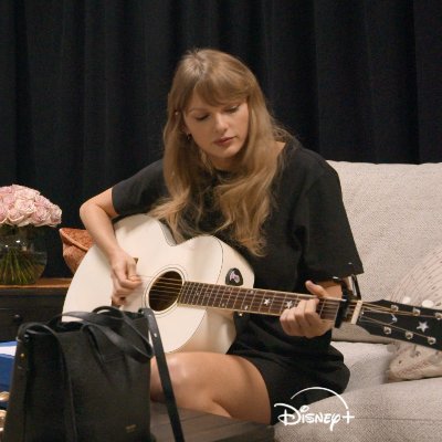 xwdih_'s profile picture. Taylor Swift e Sabrina Carpenter
                                                            #1 Epiphany stan