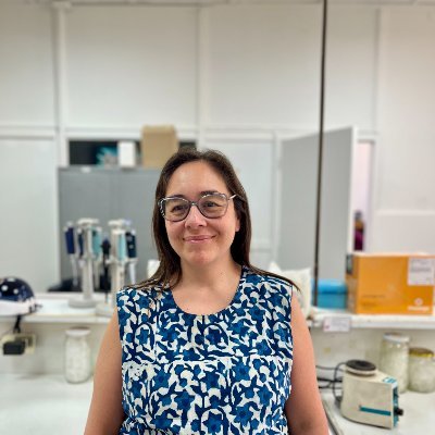 lbustamante_m's profile picture. Soy médico Psiquiatra y PhD. Investigo en y enseño genética. Trabajo en Fundacion Diagnosis p acercar la genética a la clínica. Aquí solo mi opinión