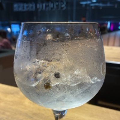 F2F1776's profile picture. Englishman, father, patriot who will one day escape to the country, get a small holding and live off the land.