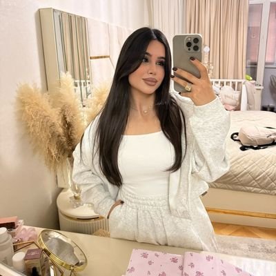 VinodKu66960844's profile picture. 🤗Hello and😘 welcome
Free Education & Signal Daily📈
Focus on Gold/XAUUSD📉
7 years of Experience
Global Gold Trader📈
Sharp Entry & Sniper Entry📉