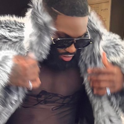 puccipress's profile picture. Makeup artist | Bodying .. as you see.