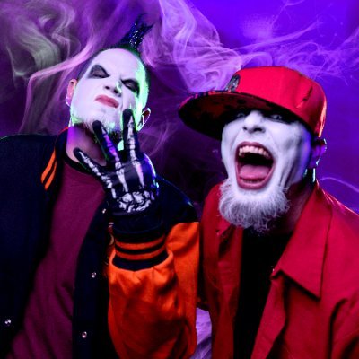 tweetmesohard's profile picture. The Demented Duo