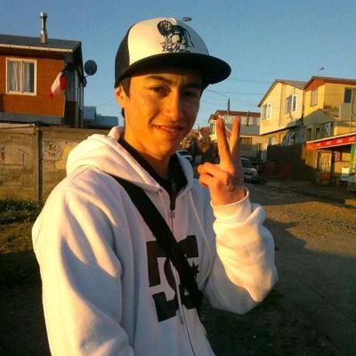 EntreLobos2's profile picture. Loco Locoooo... Así Mee Llamaa La Geeenteeeee..... 🎶