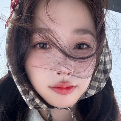 kkyudaisuki's profile picture. 신분을 잃엇어요,
