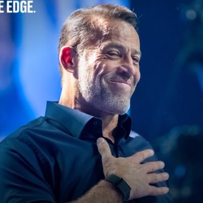 rrealTonyRobbin's profile picture. Empowering millions to live a life of meaning…