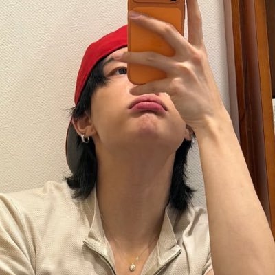 thelinocaptor's profile picture. ⠀🥟⠀ you’re my chemical hype boy ㅤও ׄ ۪ ˖ #리노 & #현진 captor ! ! ׅ ໑ prio for — 🐰 @linorisbbang