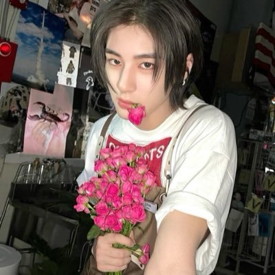 antonioleessa's profile picture. Sibuk Kuliah || lowkey hype semua shipper bxg ||