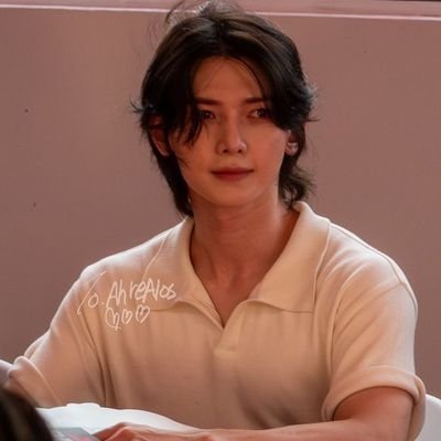 Sangsang4D's profile picture. 🤟에이티즈 사랑해요 OT8💗
에이티니 
ATEEZ 4th Gen Leaders 👑 LIGHT OF KPOP