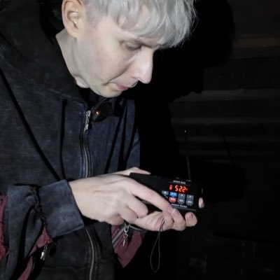 lestersballs's profile picture. Dm for permission to speak on @amazingphil