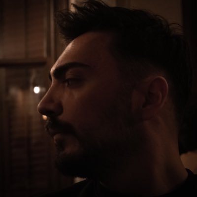 Emirhanizm0's profile picture. 𝘚̧𝘢𝘪𝘳'𝘪𝘯 𝘥𝘦 𝘥𝘦𝘥𝘪𝘨̆𝘪 𝘨𝘪𝘣𝘪;
𝘠𝘢𝘻𝘢𝘤𝘢𝘬 𝘥𝘦𝘳𝘵𝘭𝘦𝘳 𝘤̧𝘰𝘬 𝘢𝘮𝘢,
𝘩𝘦𝘭𝘦 𝘥𝘶𝘳𝘴𝘶𝘯 
𝘉𝘪 𝘤̧𝘢𝘺 𝘪𝘤̧𝘦𝘭𝘪𝘮..