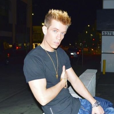 JaysWorldView's profile picture. Thinker. Investor. Inventor. Innovator. Sharer. Lover