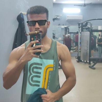 SuperTraderLama's profile picture. Cricket || Poltics,Geopolitics|| Stock market.