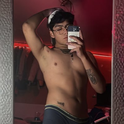 zohuair23's profile picture. 