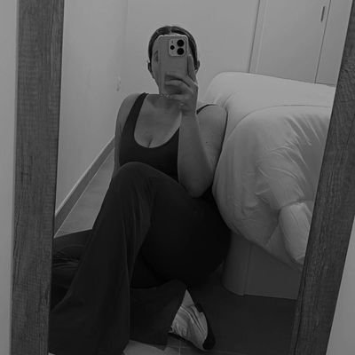 LzRzTr's profile picture. 