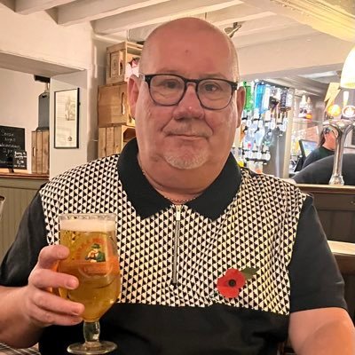 hTy2YnU9Qms's profile picture. Liverpool heartbeat, You’ll Never Walk Alone ❤️ #NUFC