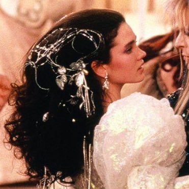 Shadi95026432's profile picture. She/Her 21 years old 🌙