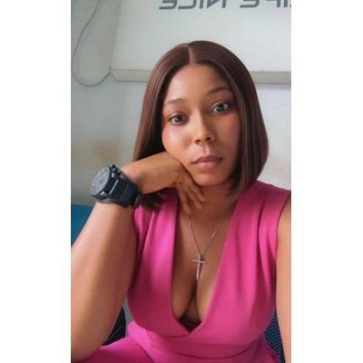 Emerytarah000's profile picture. Premium Palm Oil Plug🌴 💯 /@emerytarah0il | Digital Marketer & Brand Builder | entrepreneur / Influencer/ Dm for Collabs. https://t.co/wGPoQz6w1t