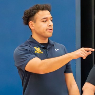 AYanez_5's profile picture. @PawdSlamaJama & Let’s Rage Coogs