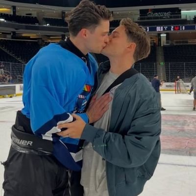 boyshunterx's profile picture. #NSFW 🔞 + 18 ONLY

#daily uplode new #gay contact 🎥