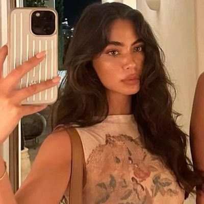 mikasbeaa's profile picture. 