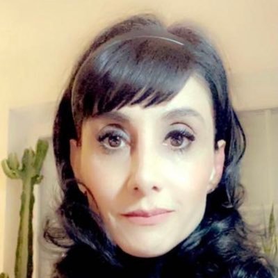 vickybullmann's profile picture. “¿De qué le sirve al hombre ganar el mundo entero, si pierde su alma?” (Mt 16,26)