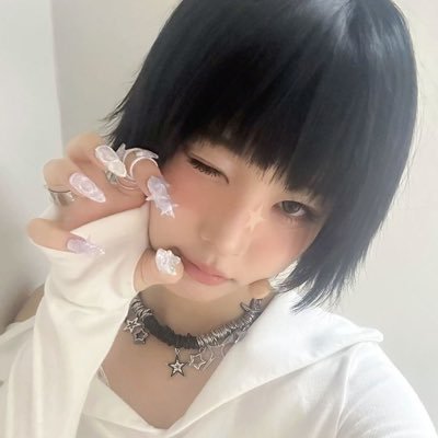 seonyou_y's profile picture. Can you handle me? #선유