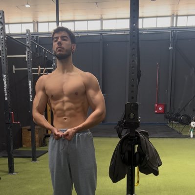 DanielEnglishT's profile picture. gg