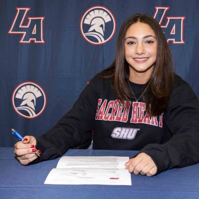 JulesMilward's profile picture. #10 Lawrence Academy  ⚽️#14 FC Stars 2008 ECNL Blue Striker/Winger ⚽️ YNT ID Invitee ⚽️ Safira Futsal 08 ♥️Sacred Heart 2026 Commit