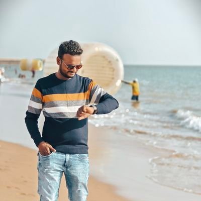 i_m_gogi8595's profile picture. ⛑️Veterinary Officer at Sarhad Dairy #Veterinarian   
#संघ_शक्ति_कलयुगे 🚩